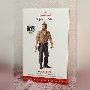 The Walking Dead Rick Grimes Christmas Tree Ornament. Hallmark Keepsake.